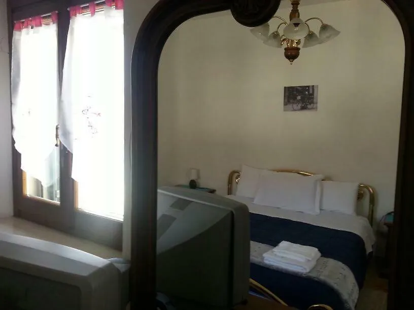 Locazione Turistica Vera Apartment Arezzo